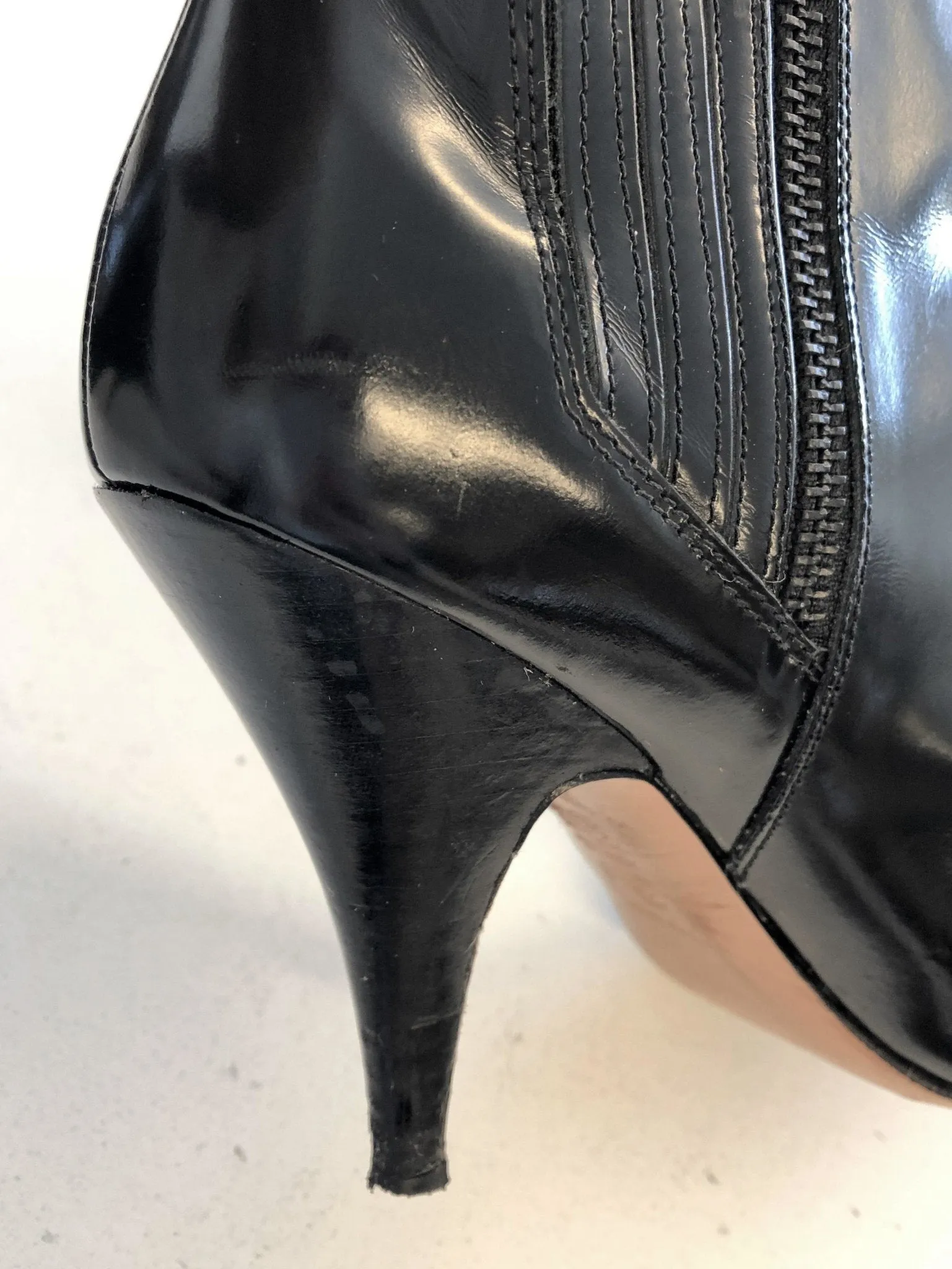 3.1 Phillip Lim Knöchelstiefel Delia Schwarz Hochglanz-Leder Größe 37 Chelsea Booties