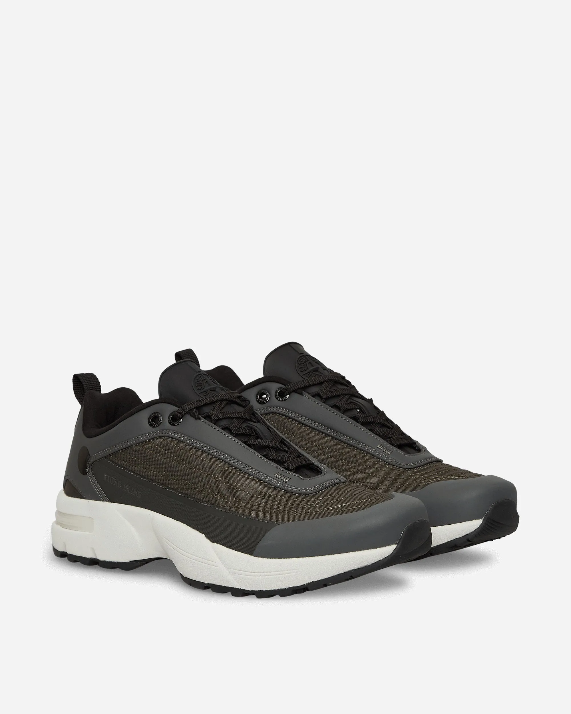77FWS0303 Sneakers Schwarz