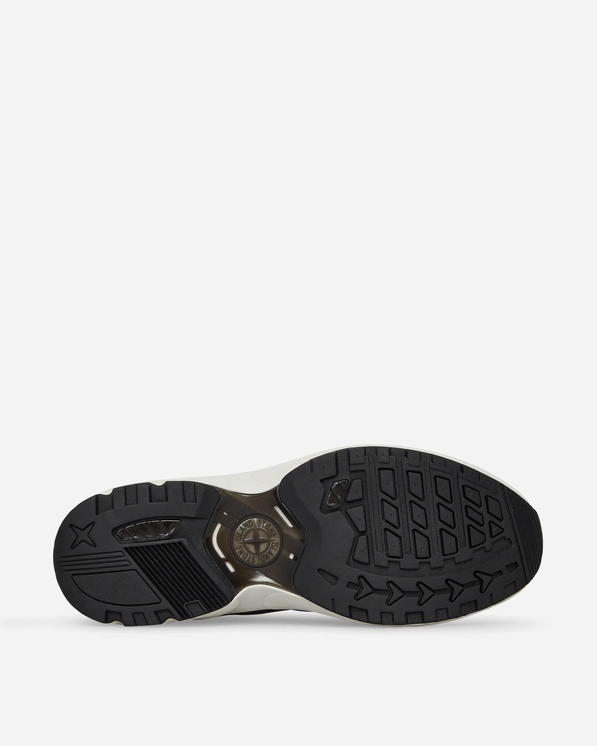 77FWS0303 Sneakers Schwarz
