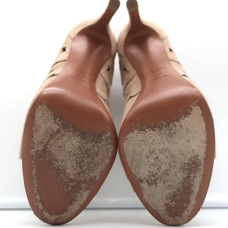 Alaia Laser-Cut-Stiefeletten Nude Wildleder Größe 38.5 Offene Zehen Knöchelstiefel