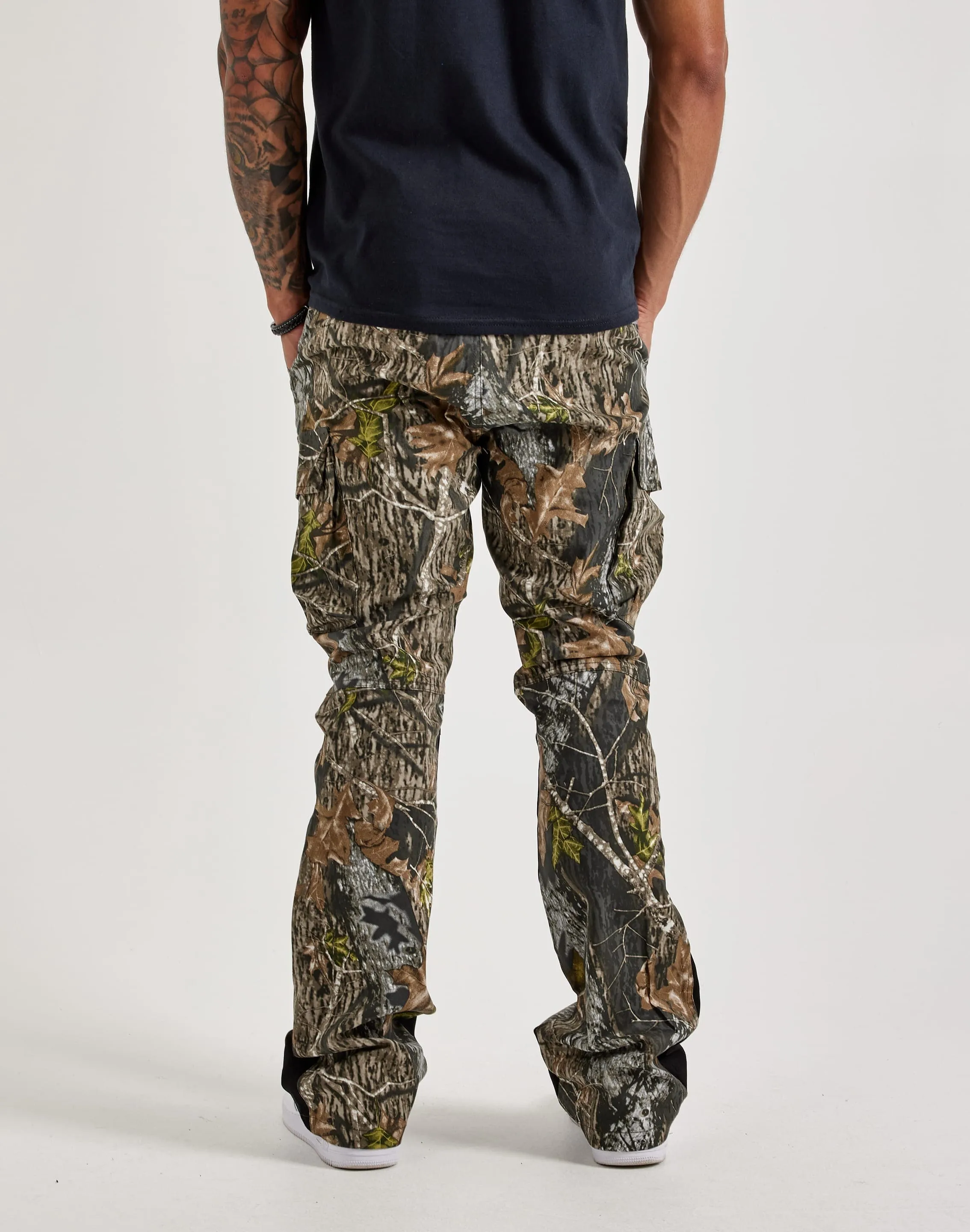 Amerikanische Cargo-Hose mit Stitch-Detail
