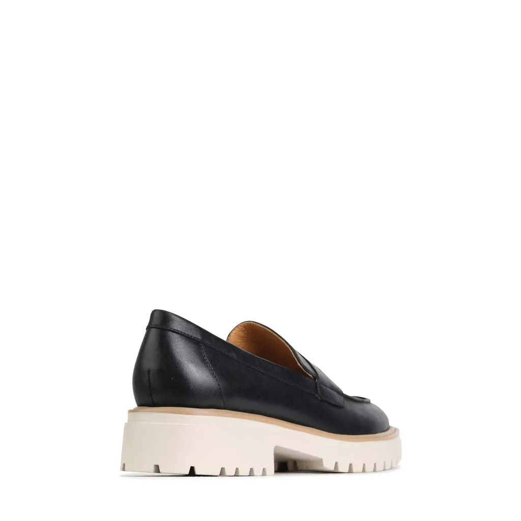 ANITA LEDER LOAFERS MIT ABSATZ