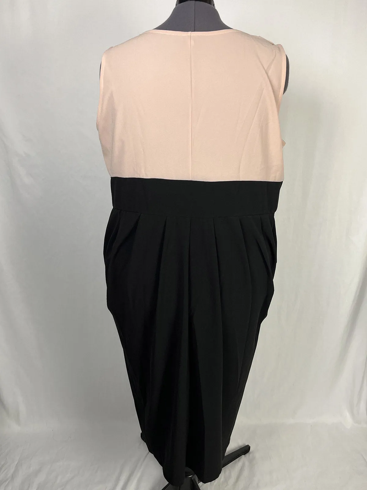 Anna Scholtz Größe 22 Rosé & Schwarz Kleid