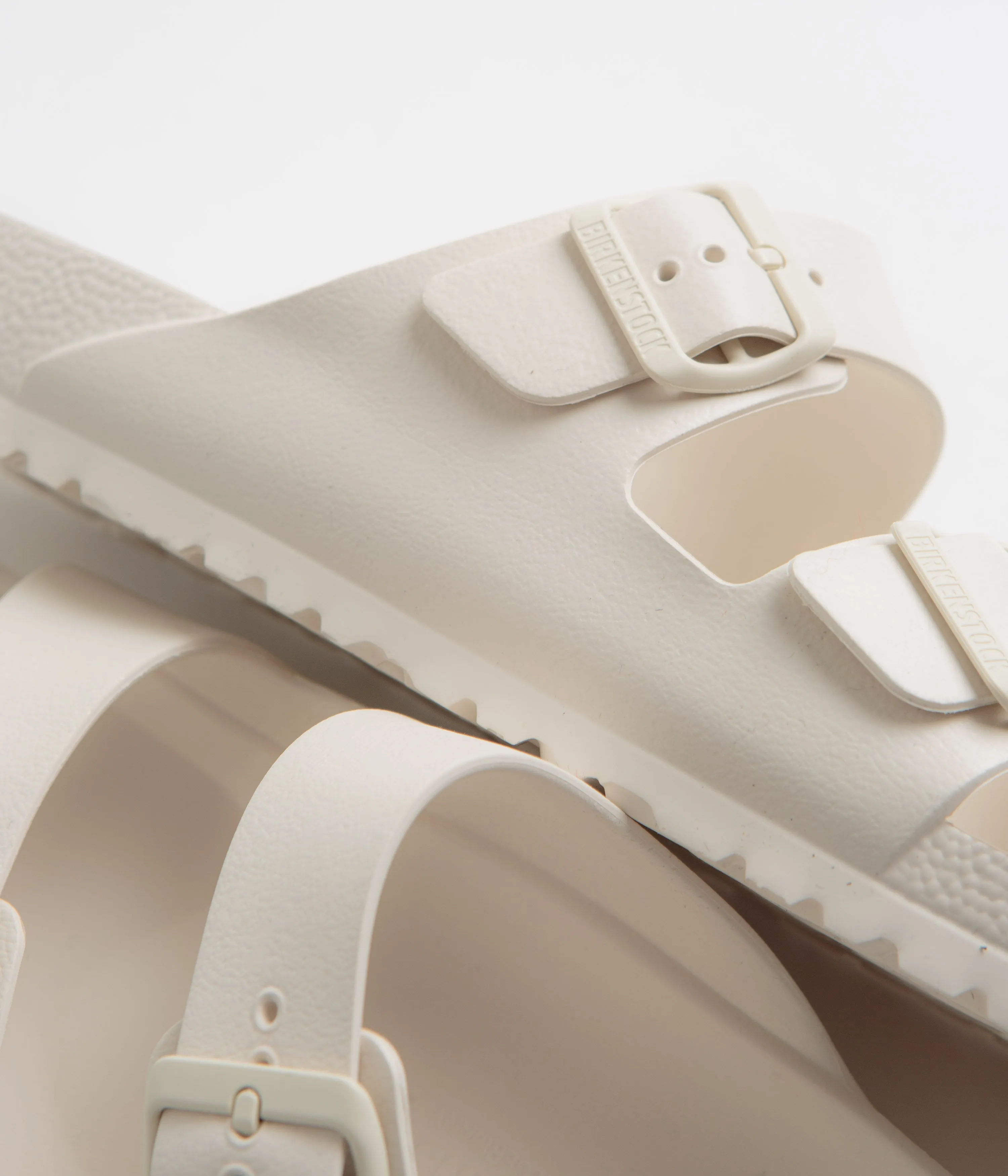 Birkenstock Arizona EVA Sandalen - Eierschalenfarbene Birkenstock Schuhe