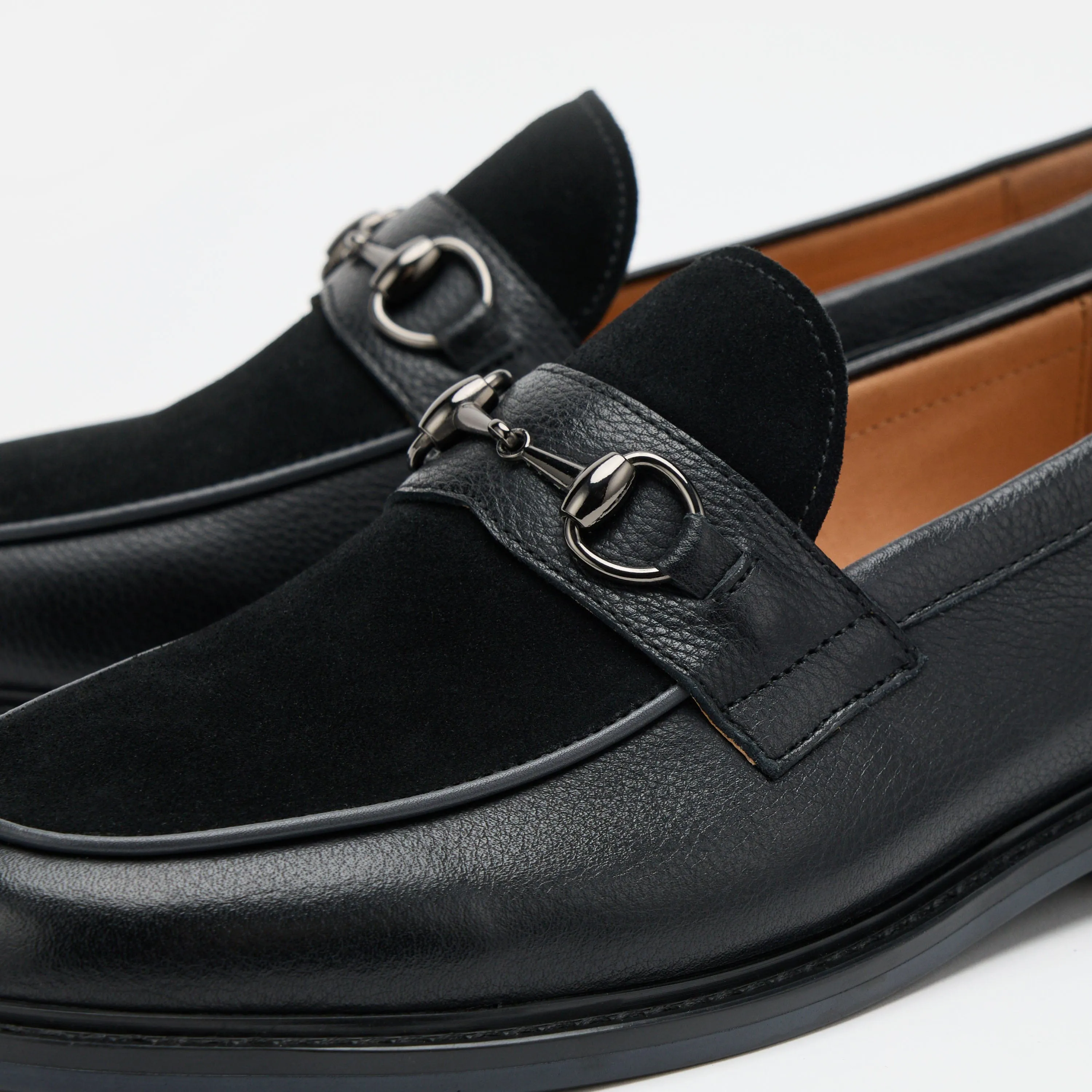 Boardwalk Schwarze Kiesel Leder Pferdegebiss-Loafer