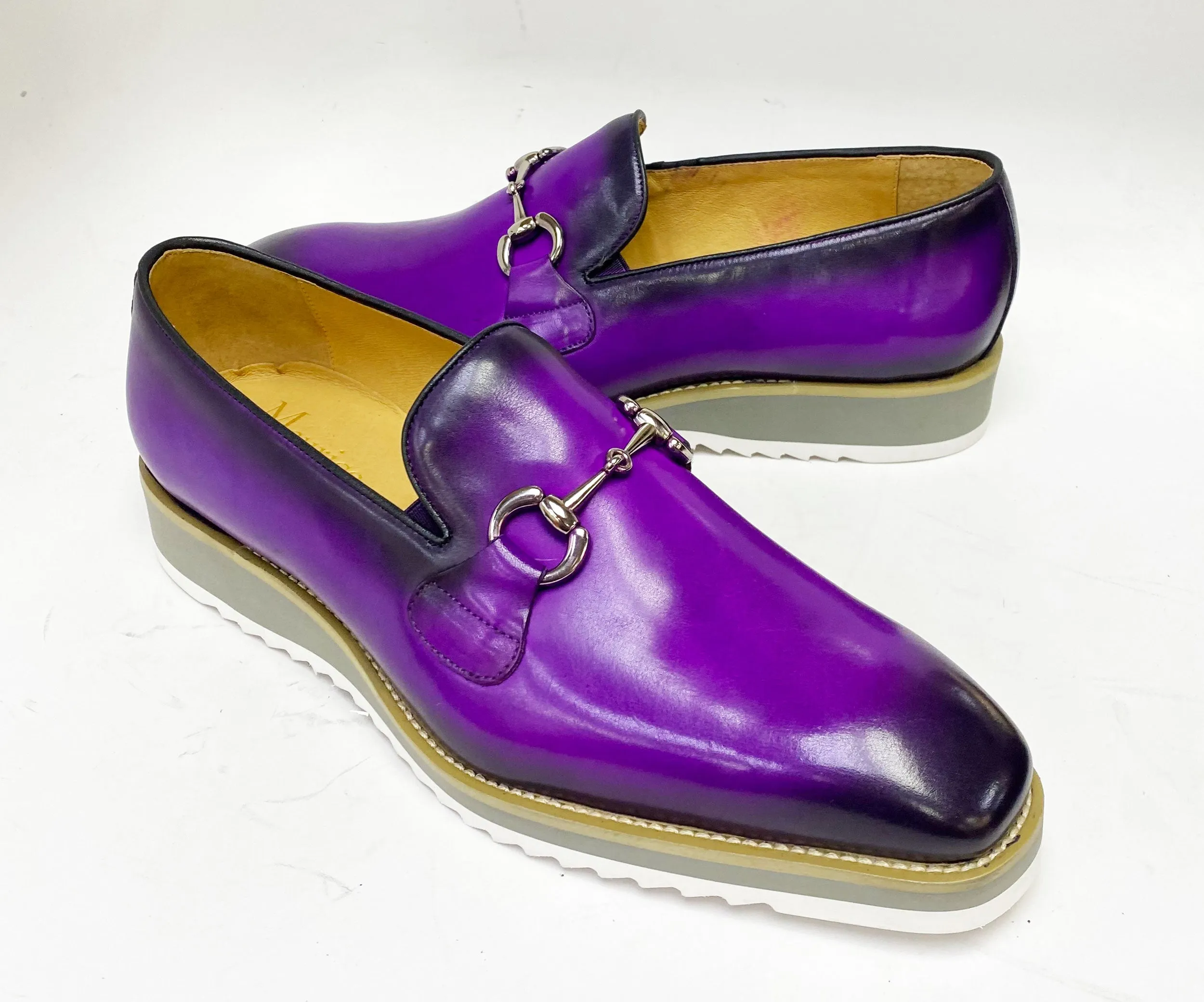 Leder-Slip-On mit Horsebit-Detail in Lila