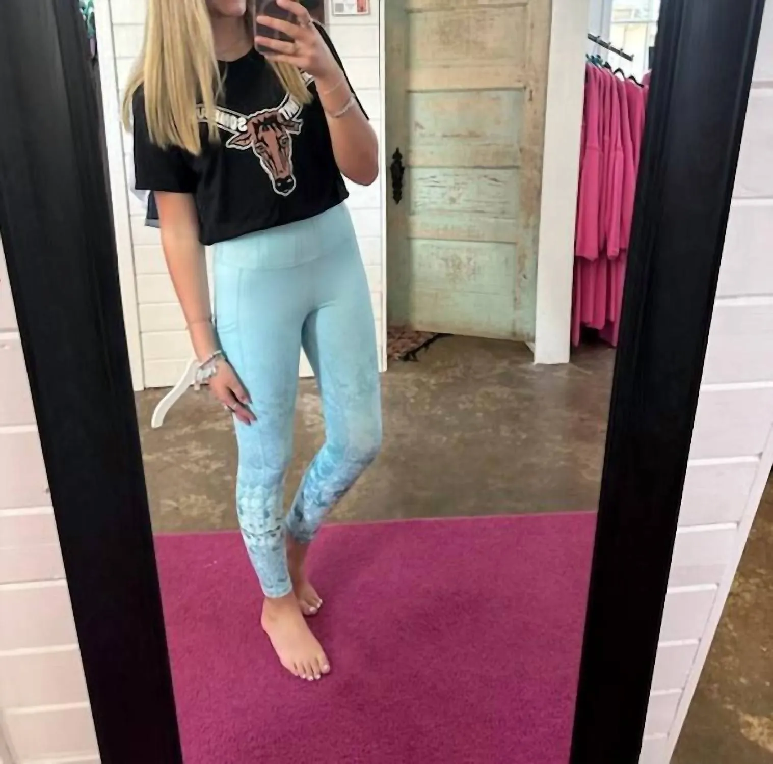 Camila Conceal Carry Leggings in Minze