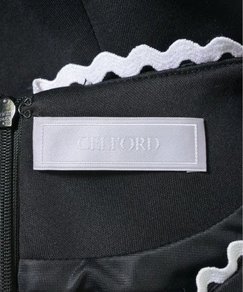 CELFORD Kleider