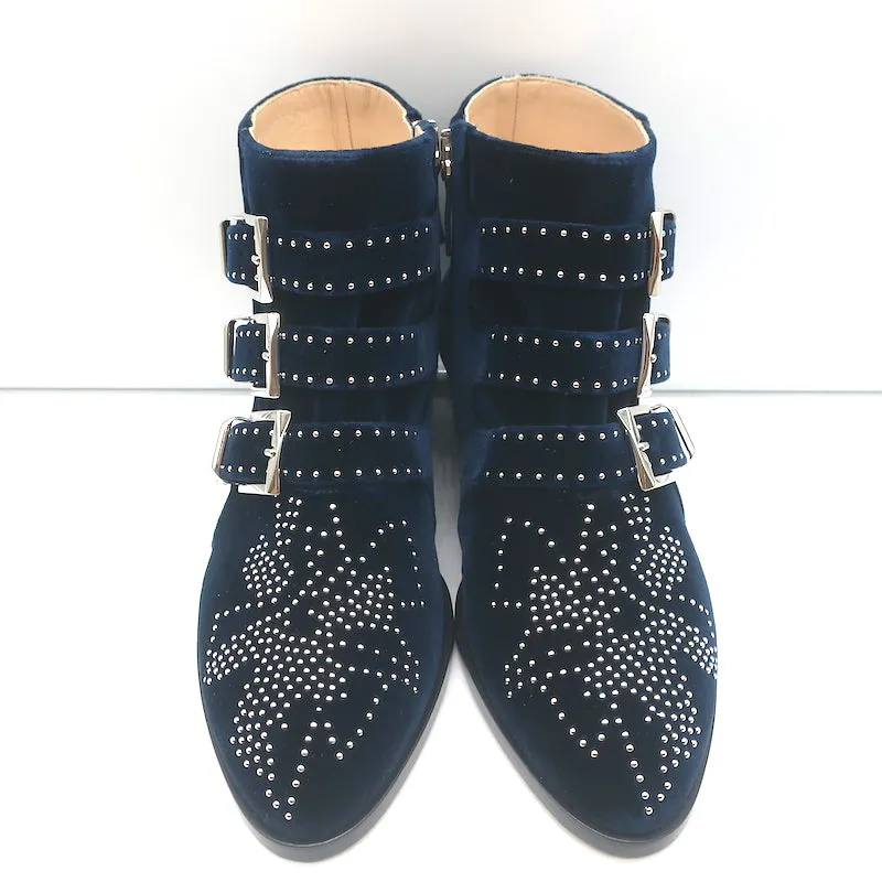 Chloe Susanna Steppede Samt Knöchelstiefel Marine Größe 35.5 Schnallen Stiefel NEU
