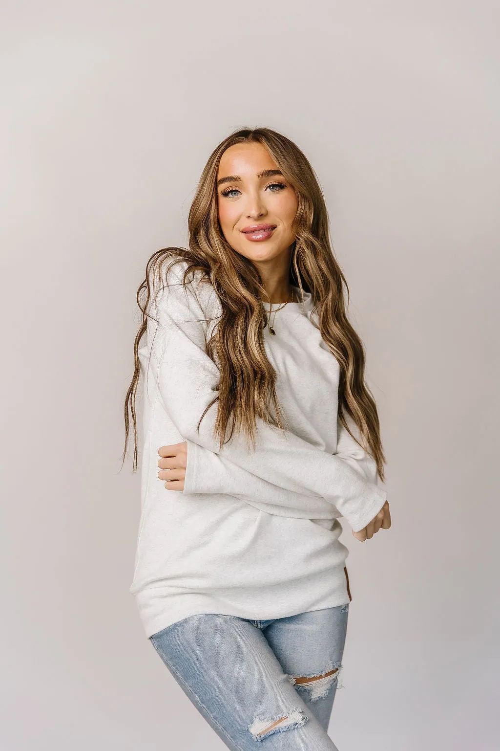 Klassischer Pullover-Sweatshirt - Puder