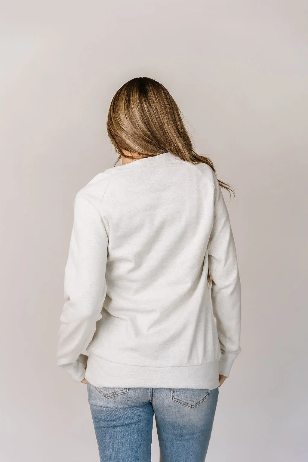 Klassischer Pullover-Sweatshirt - Puder