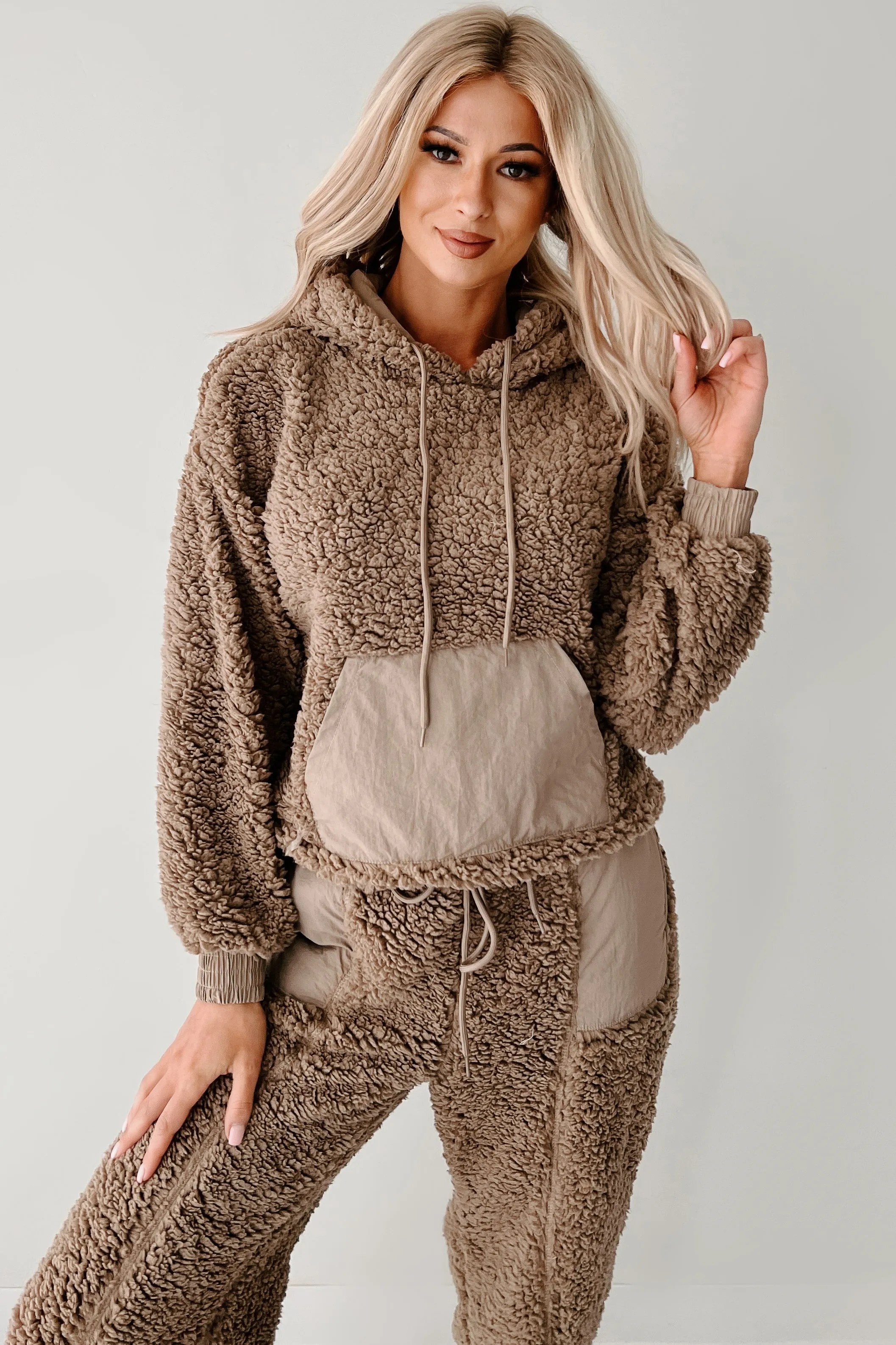 Kuscheliges Zweiteiliges Fleece-Lounge-Set (Mokka)