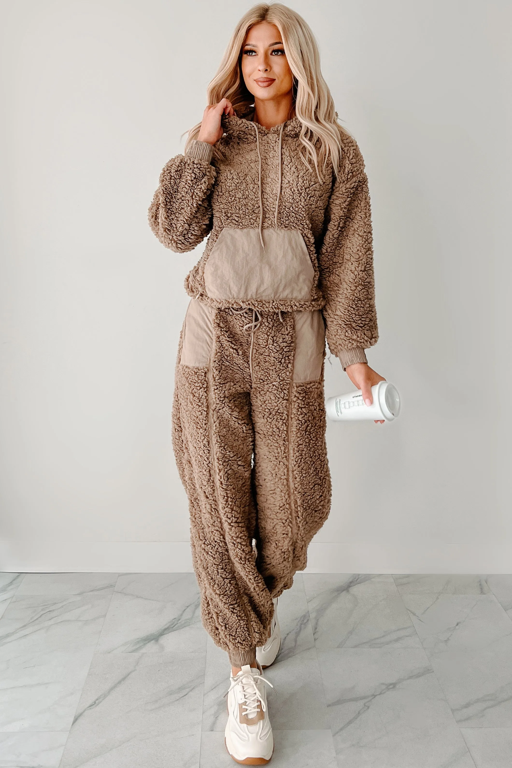 Kuscheliges Zweiteiliges Fleece-Lounge-Set (Mokka)