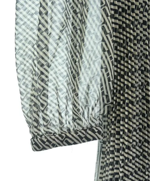 DRESSTERIOR Kleider