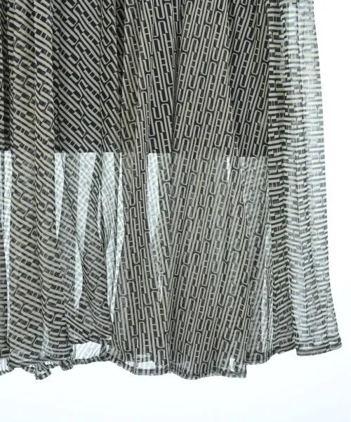 DRESSTERIOR Kleider