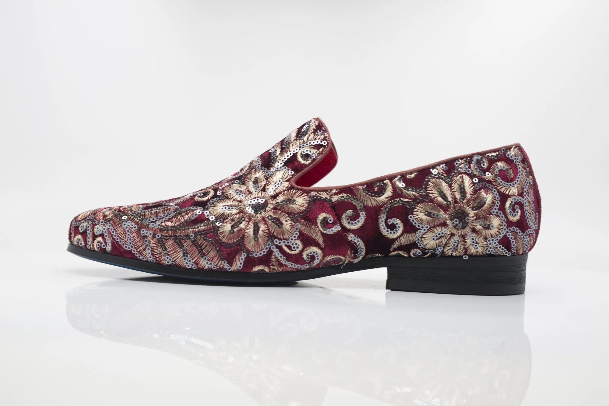 Bestickter Samt-Slip-On-Loafer Rubin