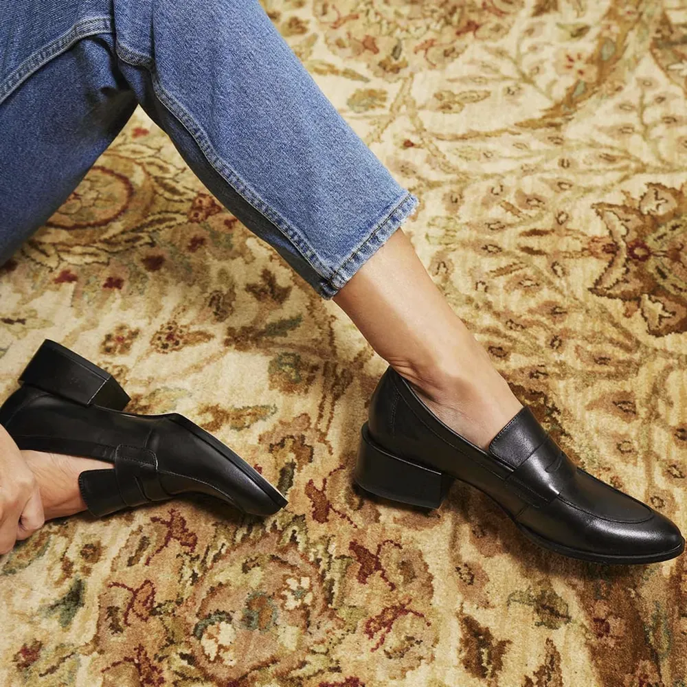 EOS Footwear Damen Cass Leder-Penny-Loafer mit Absatz in Schwarz