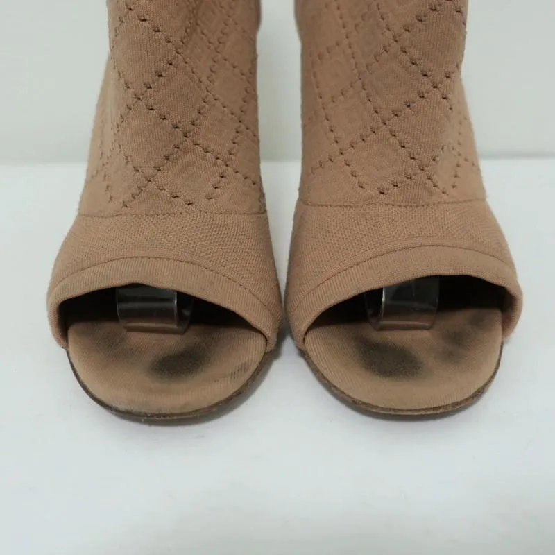 Gianvito Rossi Stretch-Knit-Stiefelette Beige Größe 38 Offene Zehen High Heel Knöchelstiefel