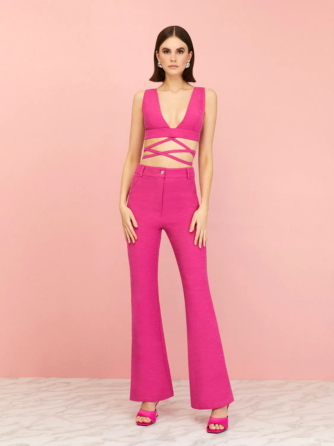 Hochtaillierte Hose mit Seitenschlitz