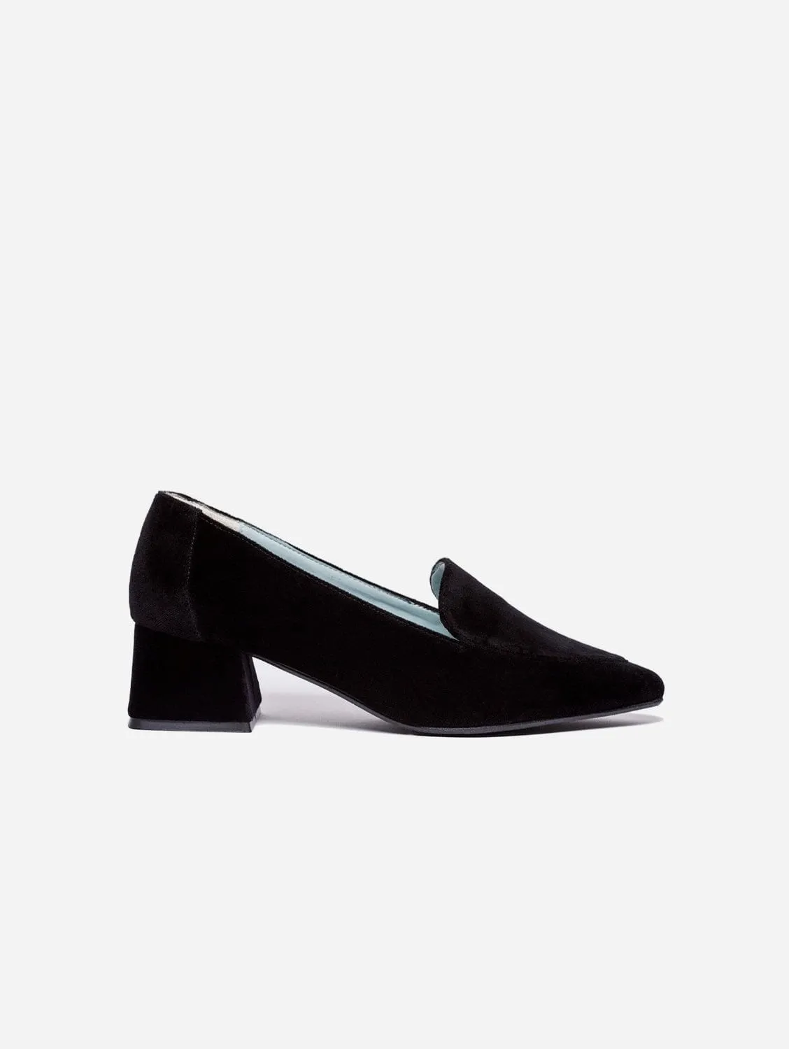 Iris Vegan Velvet Moccasin Loafers | Schwarz