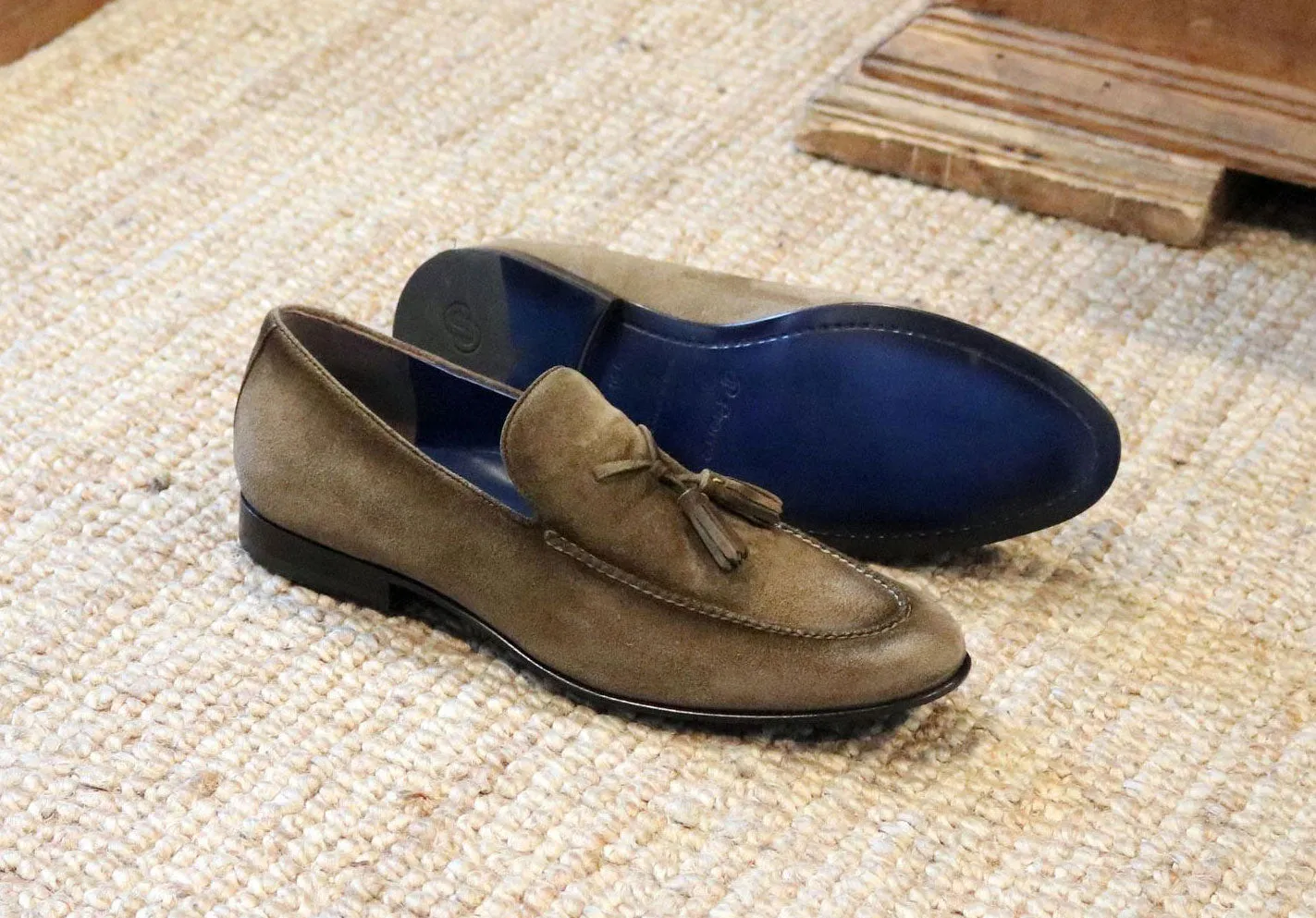 Jean Pierre Wildleder-Loafer mit Quasten in Olive