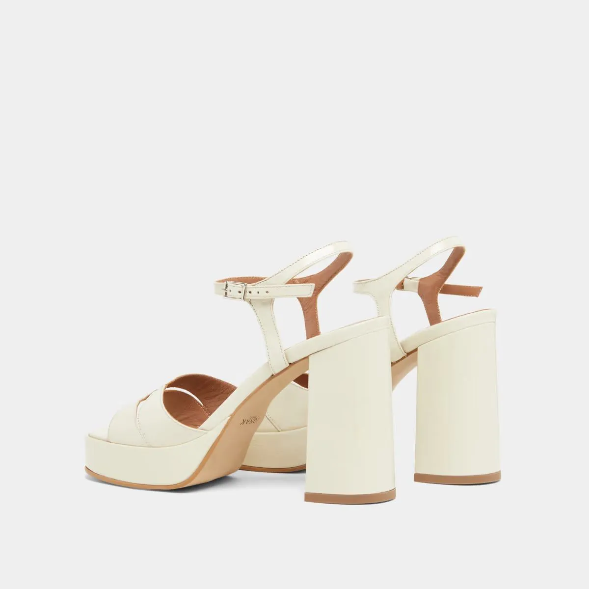 Jonak Damenschuhe 264-t Justine Glänzendes Leder Ecru