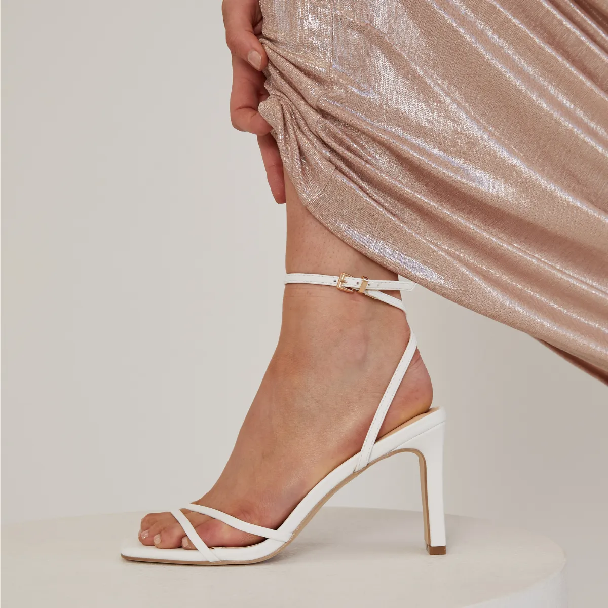 Kimmy Slim Riemchenpumps - Weiß Glatt