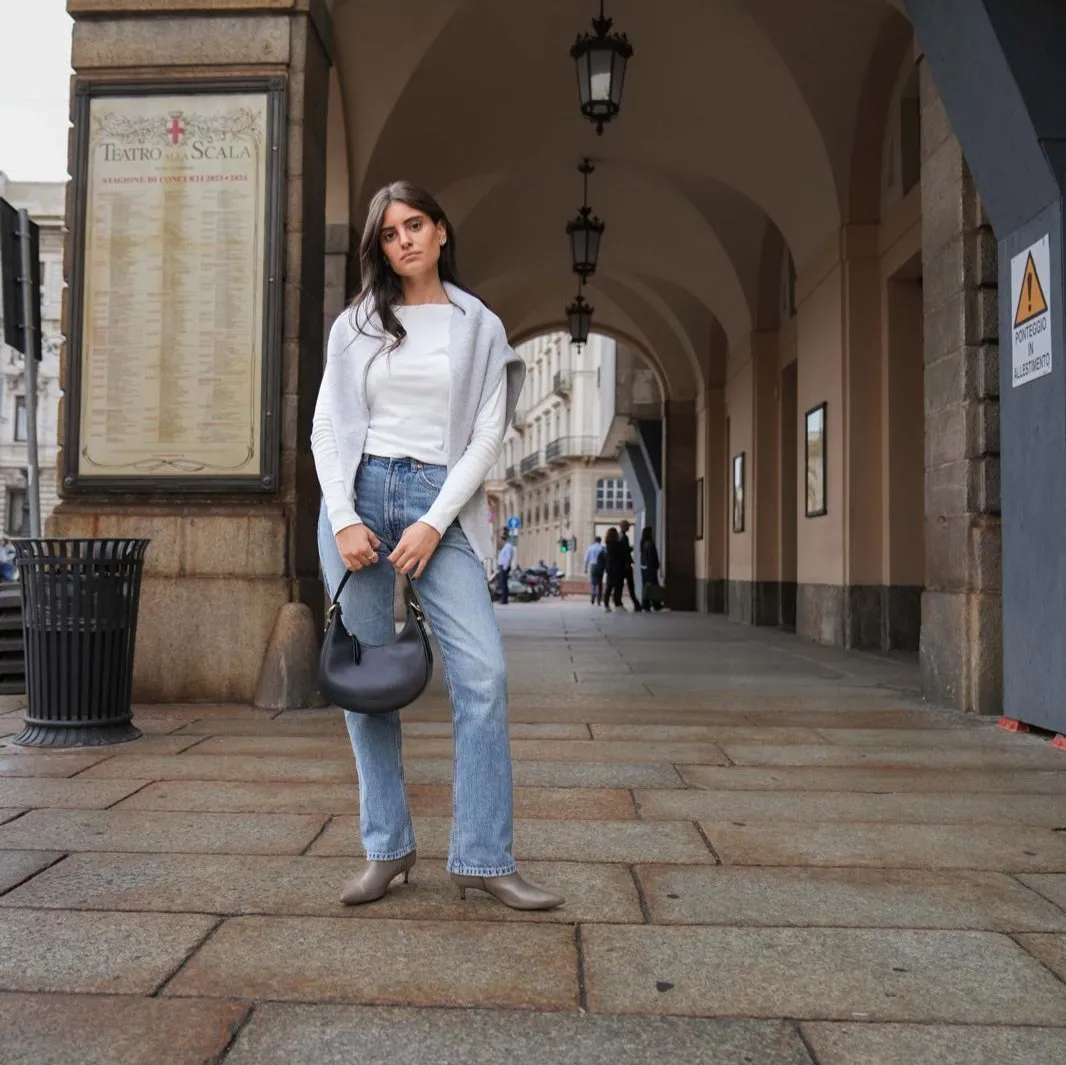Mantova - Taubengraues Leder
