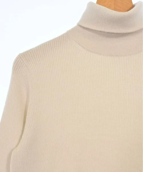 Mila Owen Pullover