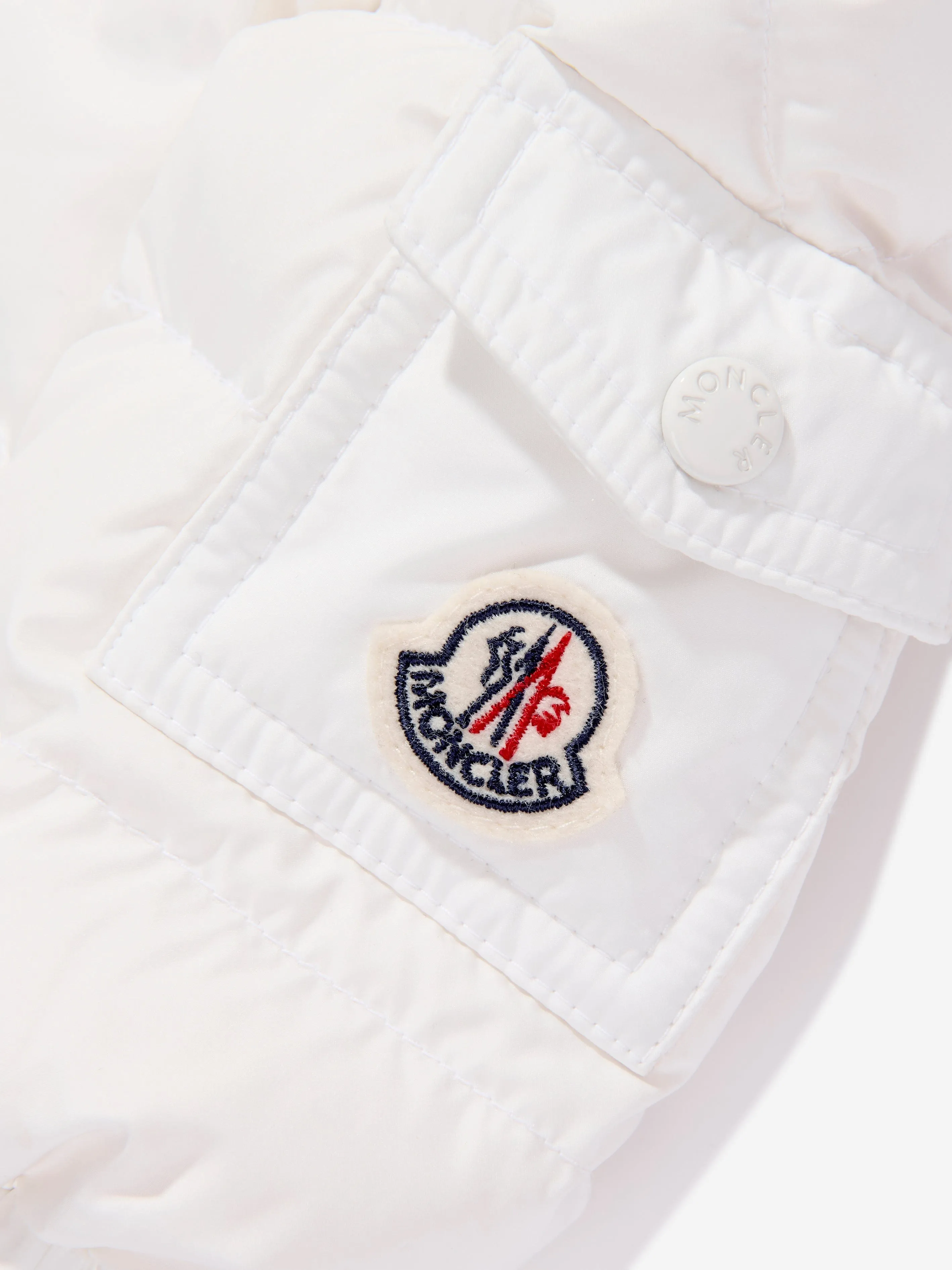 Moncler Enfant Baby Daunengefütterter Schneeanzug in Weiß