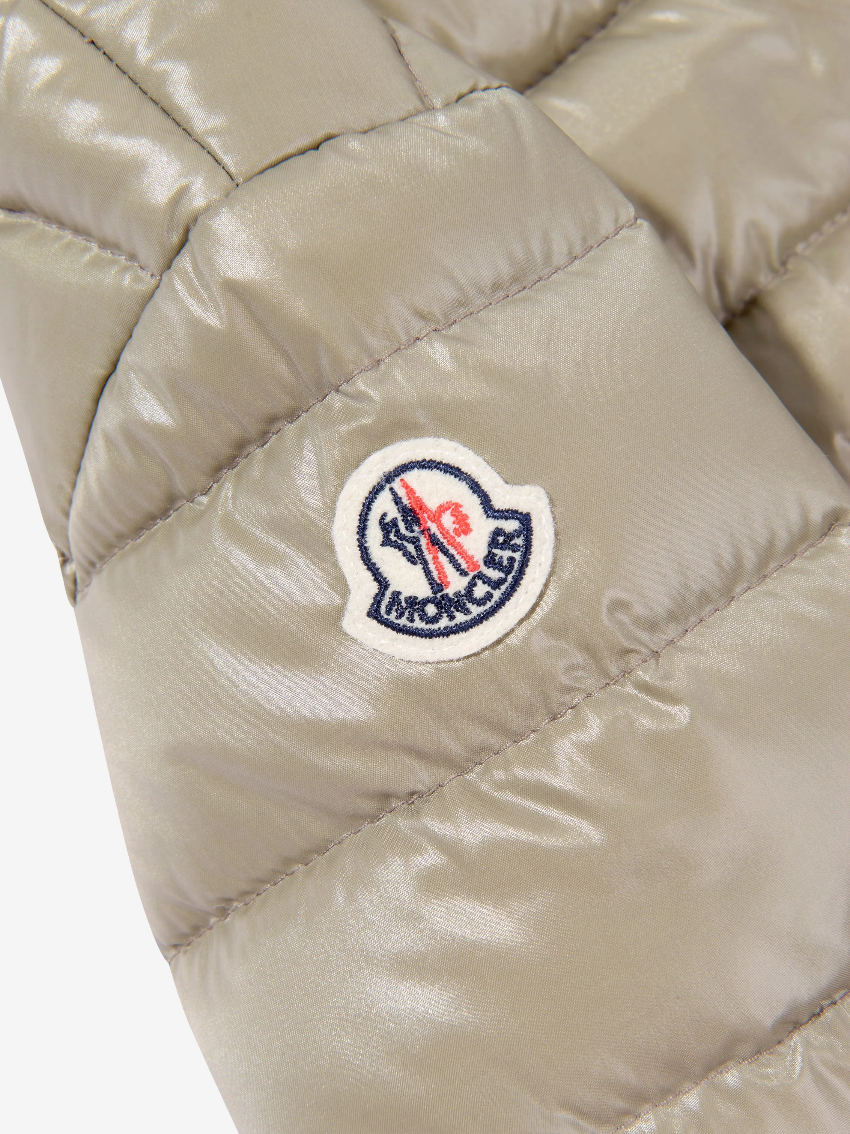 Moncler Enfant Baby Mädchen Daunen gefütterte Adriel Jacke in Beige