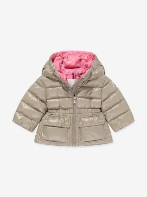 Moncler Enfant Baby Mädchen Daunen gefütterte Adriel Jacke in Beige