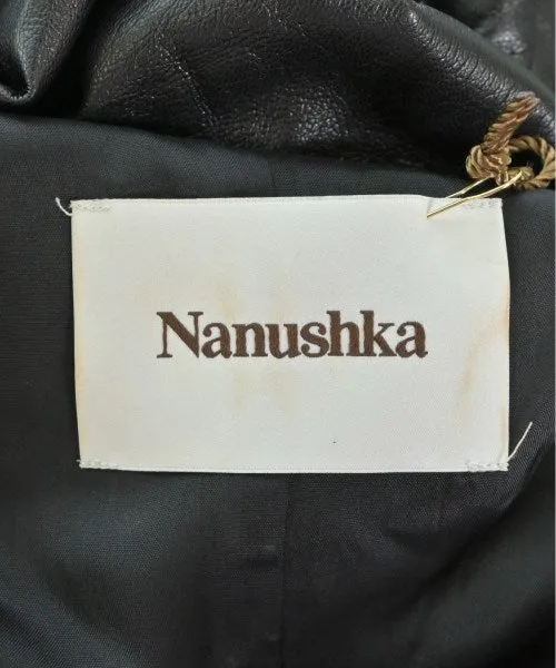Nanushka Kleider