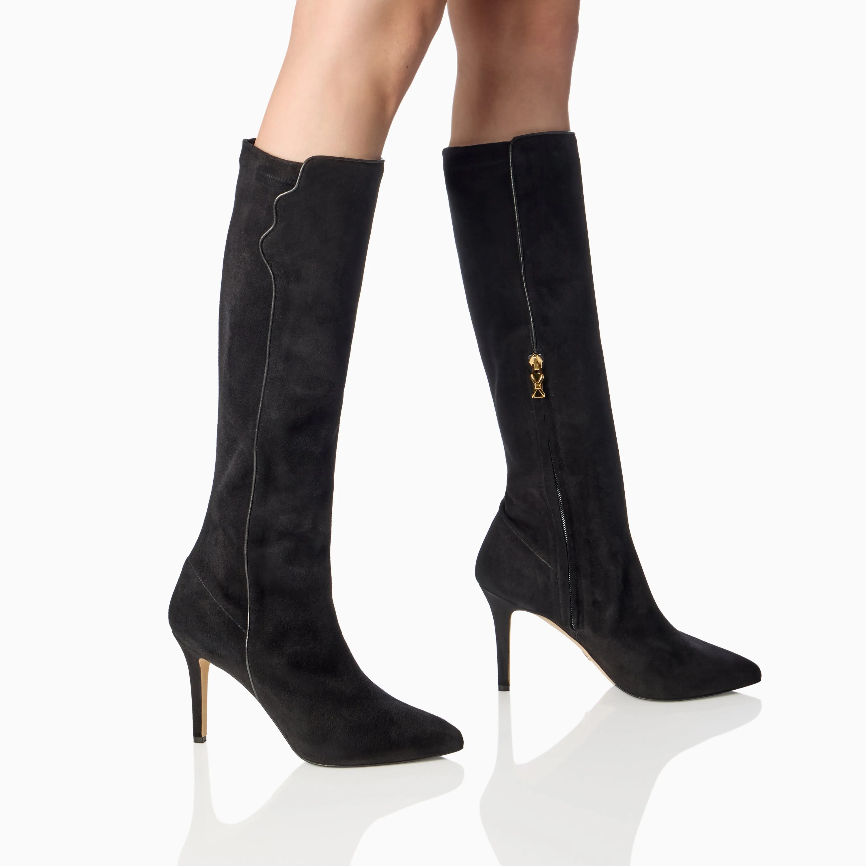 Perfekter Stiefel für Abendkleider 90