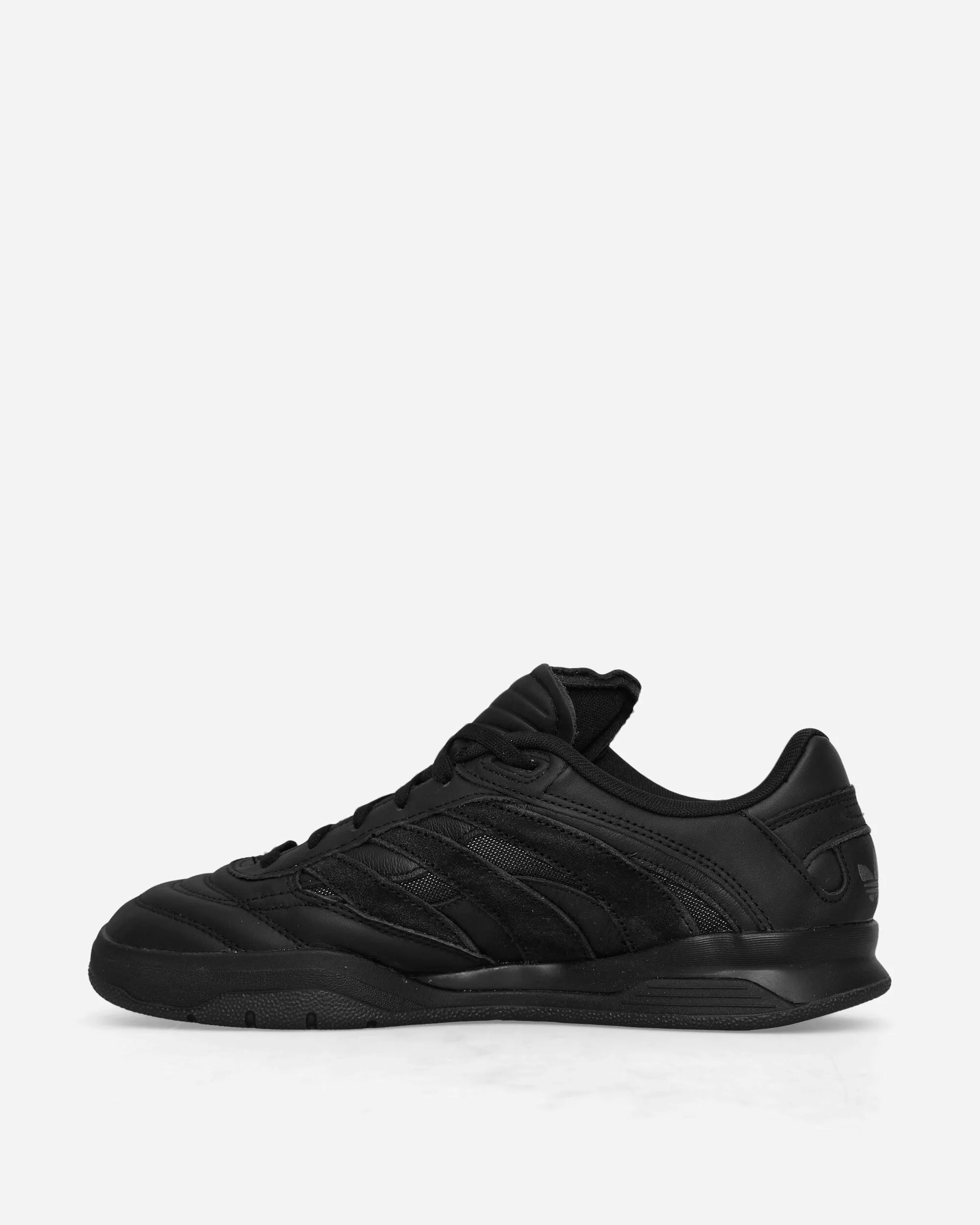 Predator Mundial Sneakers Kernschwarz