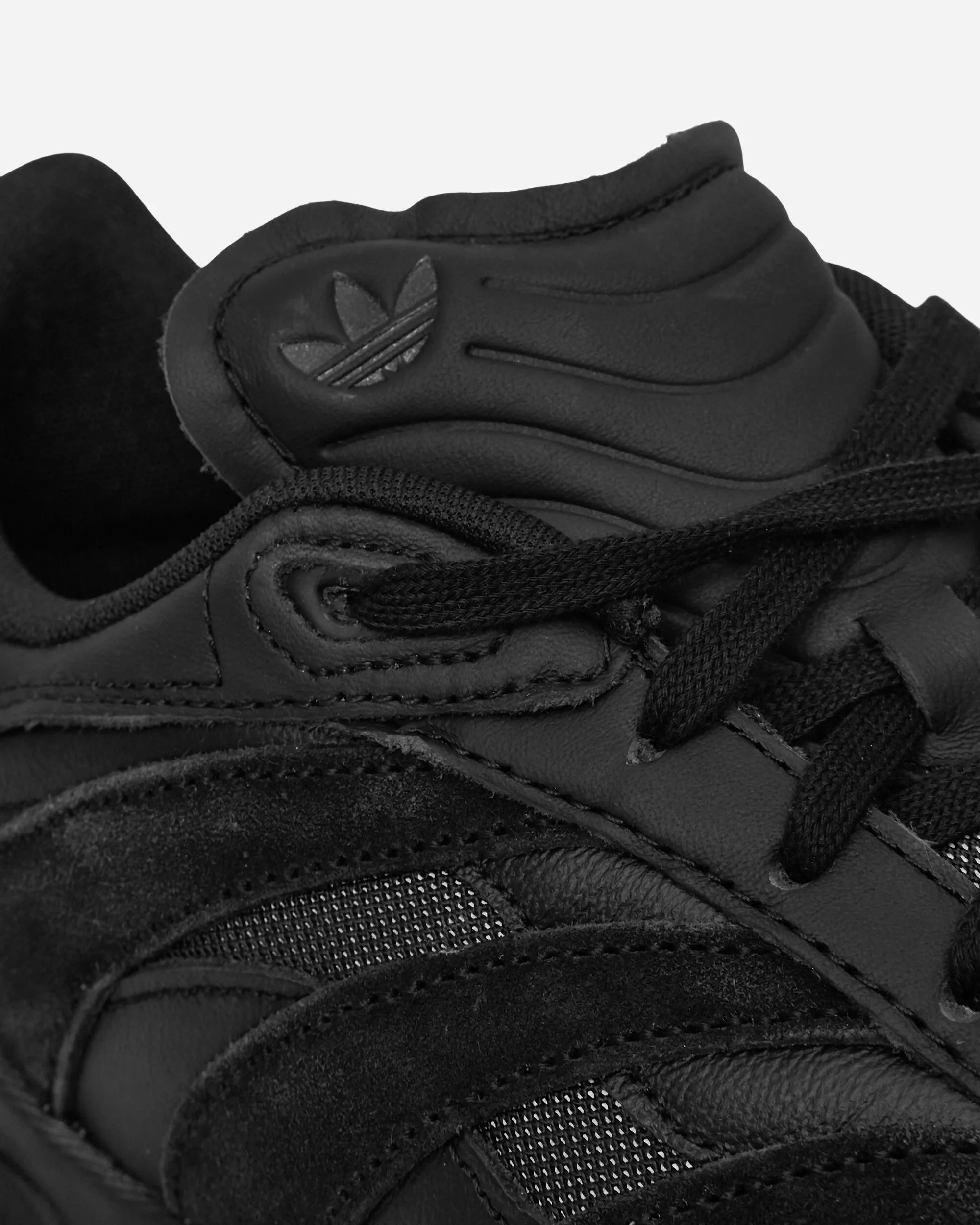 Predator Mundial Sneakers Kernschwarz