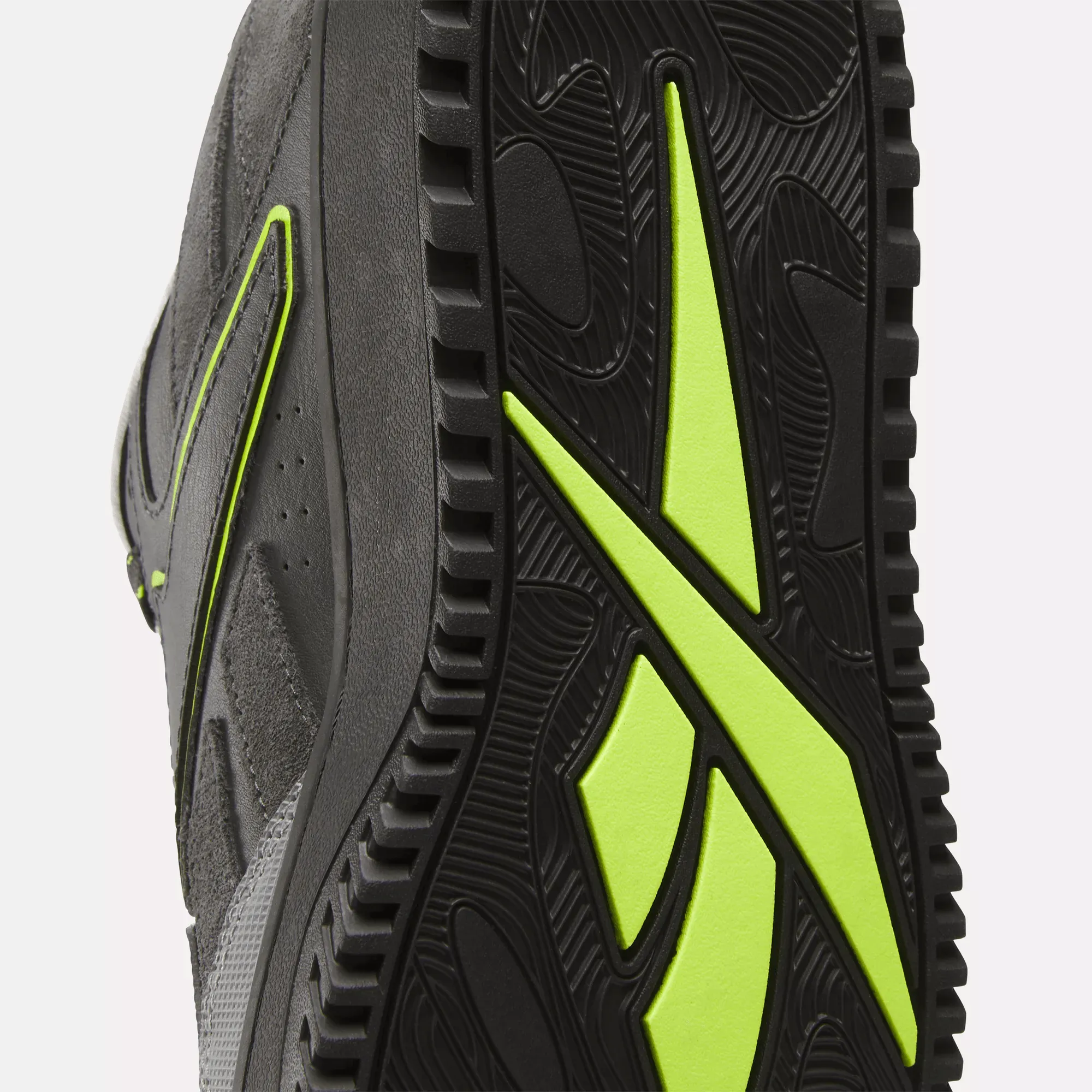 Reebok Schuhe ATR Chill Basketballschuhe