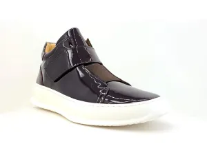 Glänzender Kalbsleder-High-Top-Sneaker in Burgunder