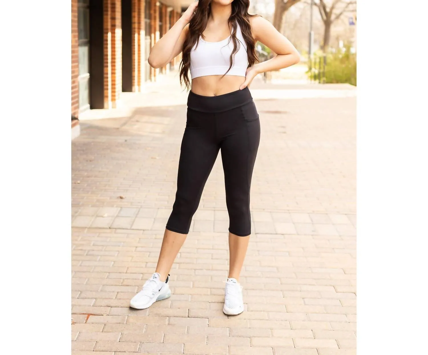 Schicke Pocket Capri-Leggings in Schwarz