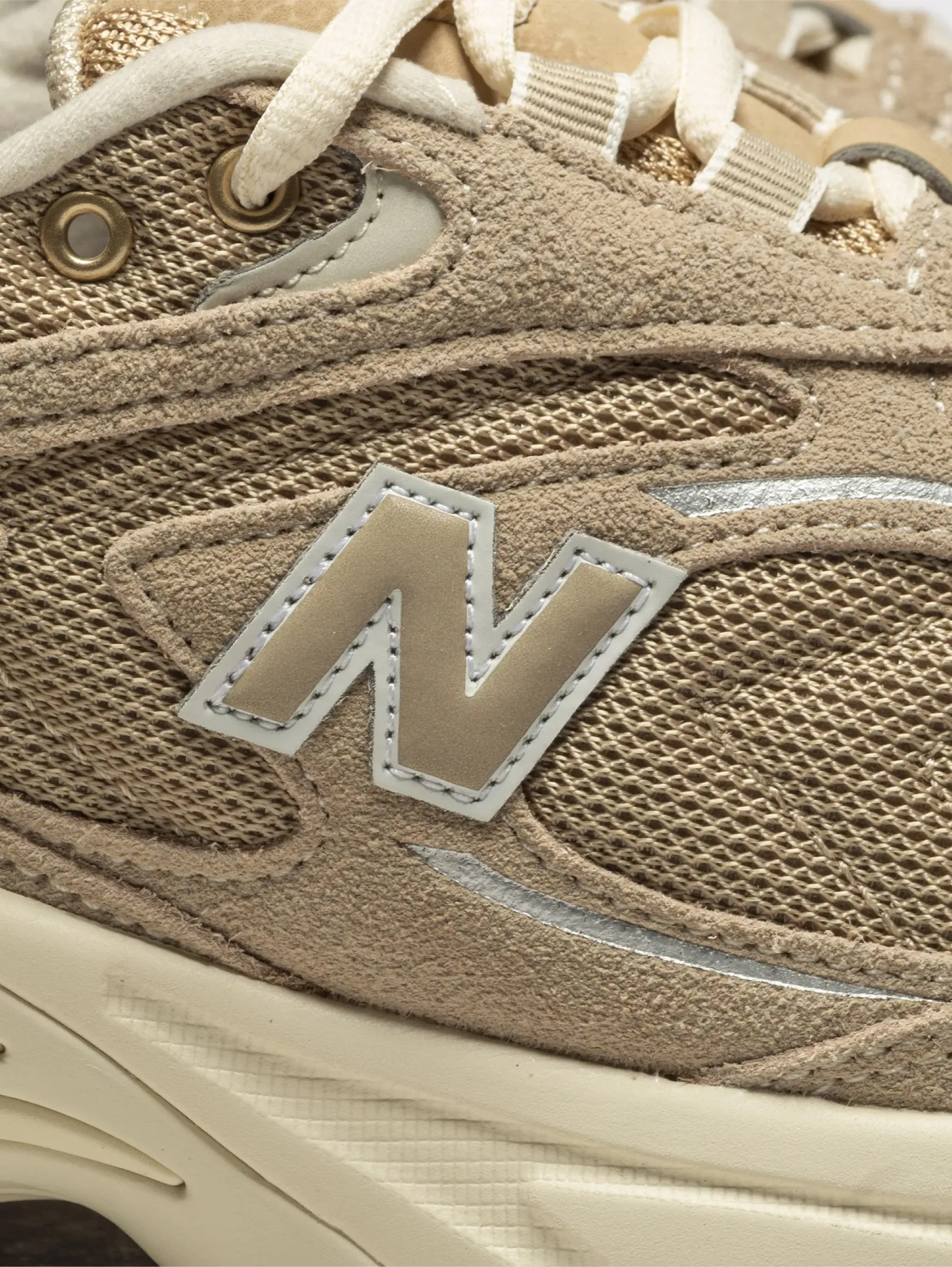 Sneakers Lifestyle 725 Braun