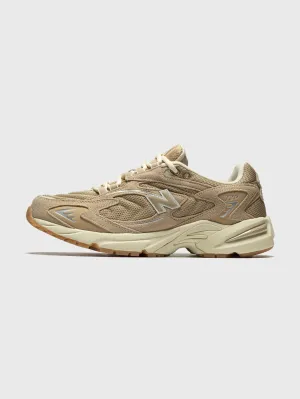 Sneakers Lifestyle 725 Braun