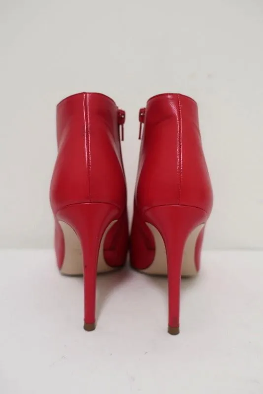 Stuart Weitzman Pureaok Knöchelstiefel Rot Leder Größe 6.5 Spitze Stiefeletten