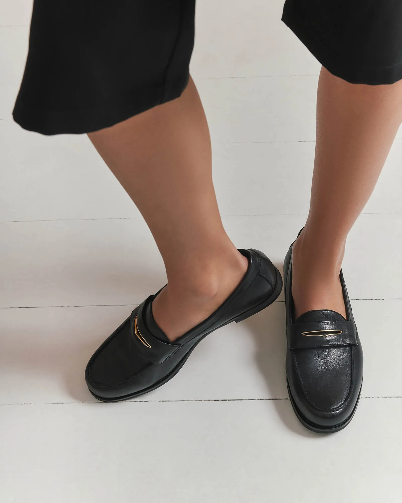 TAVI LOAFERS SCHWARZES LEDER