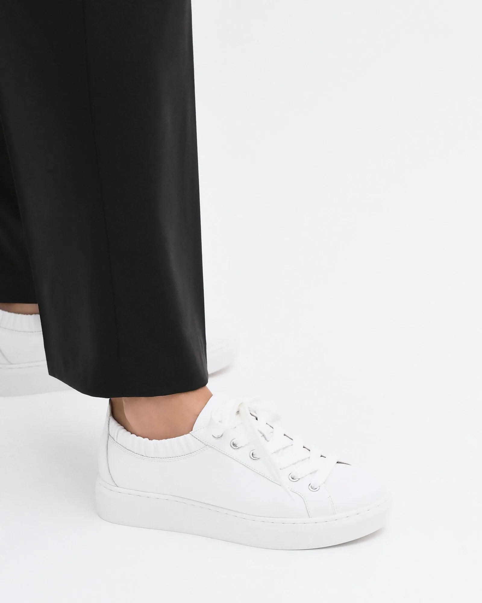 TENLEY SNEAKER WEISS LEDER