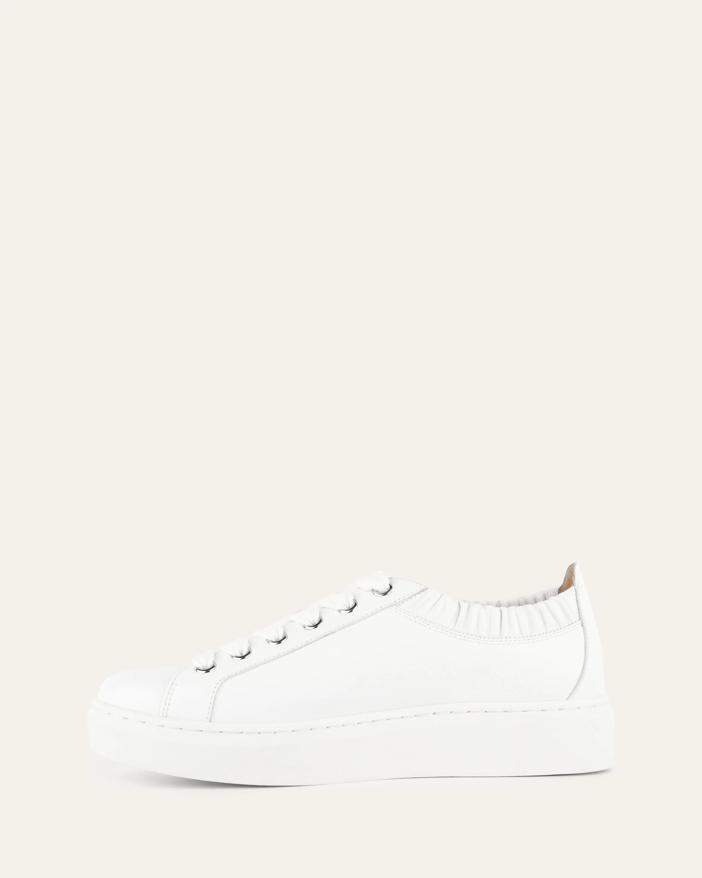 TENLEY SNEAKER WEISS LEDER