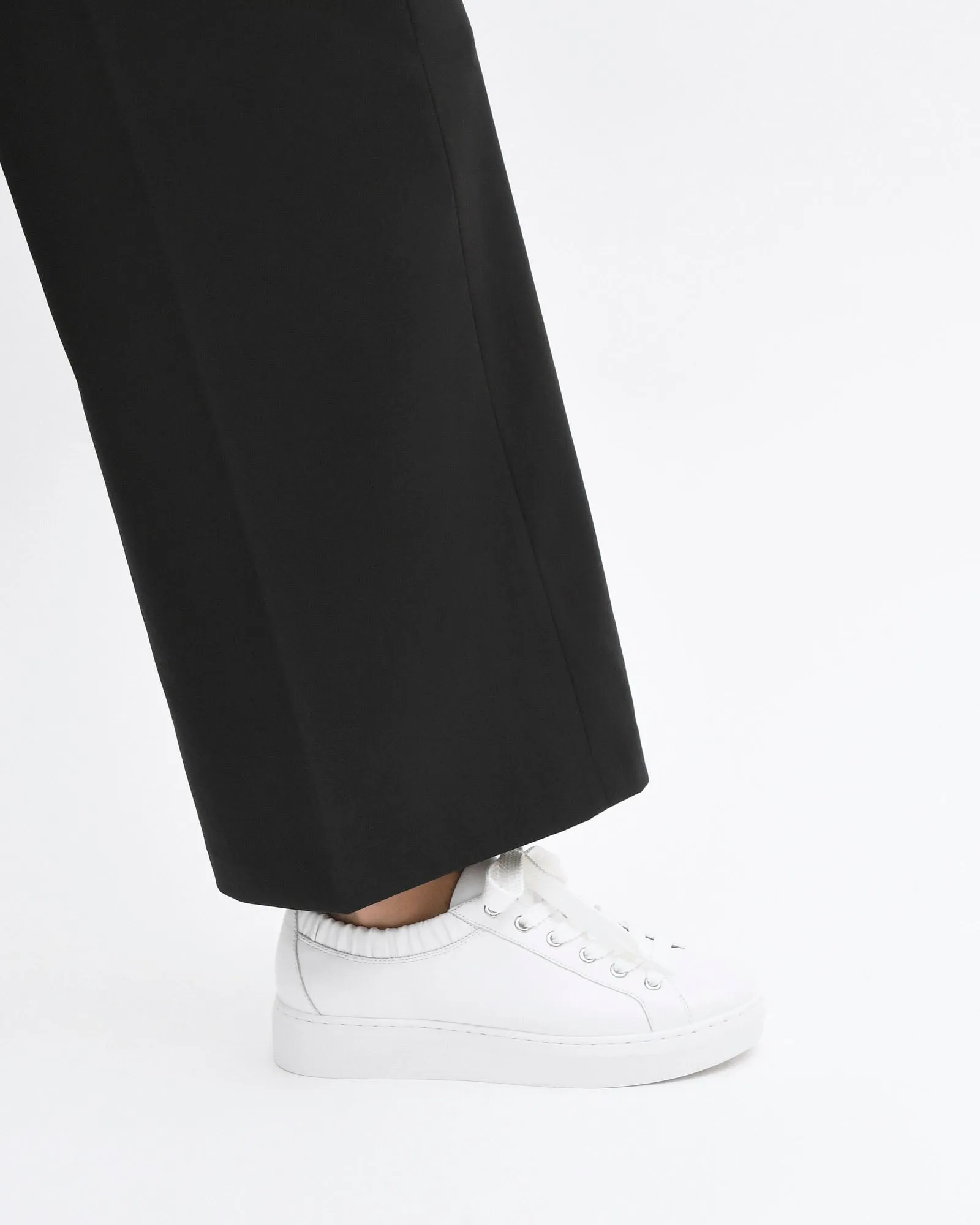 TENLEY SNEAKER WEISS LEDER
