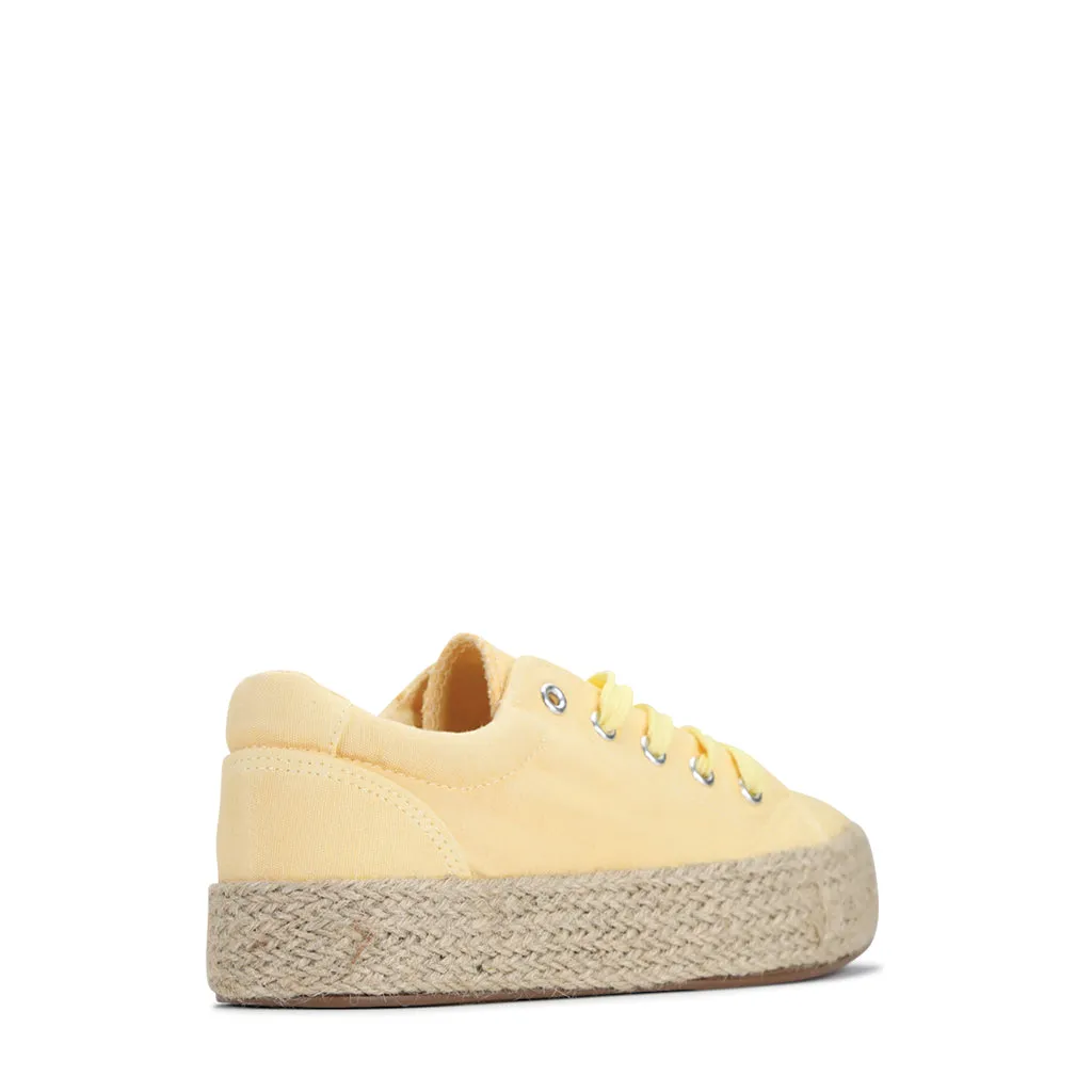 ULTRA CANVAS SNEAKER