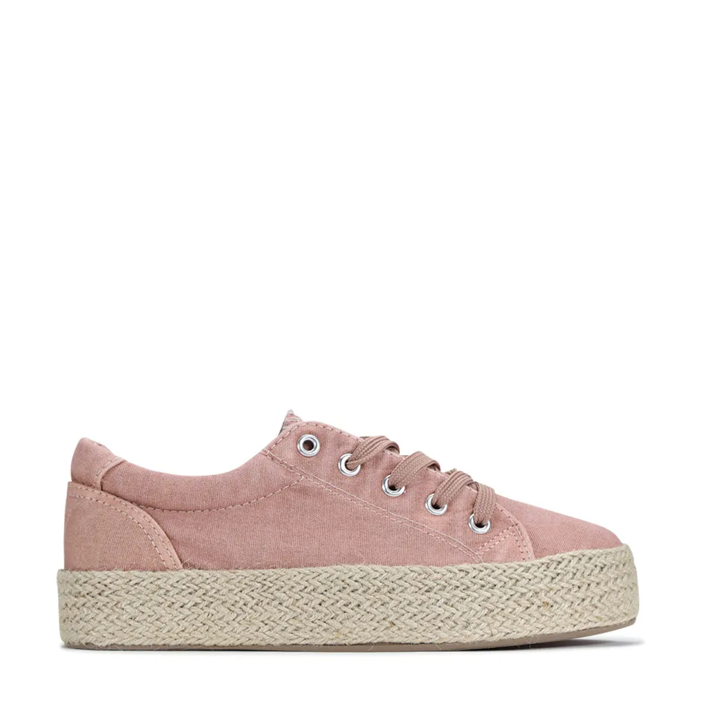 ULTRA CANVAS SNEAKER
