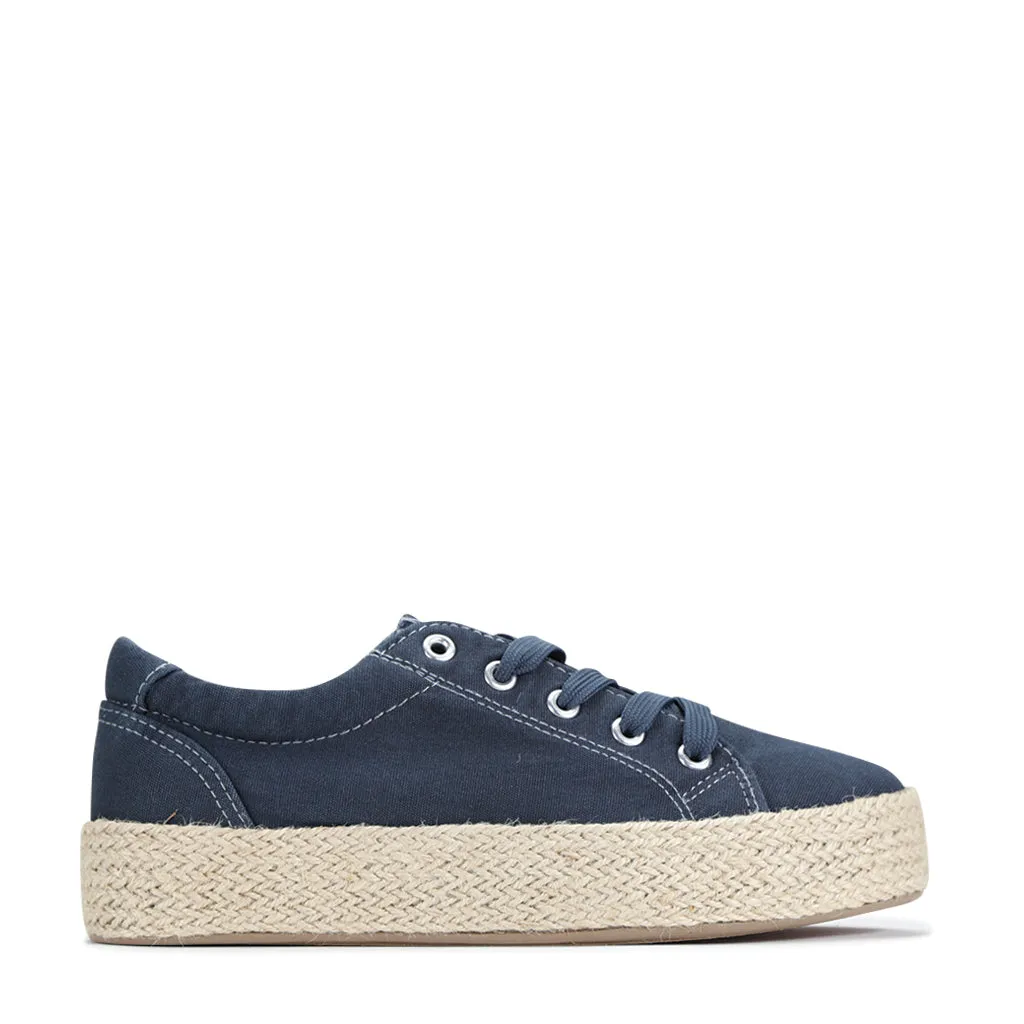 ULTRA CANVAS SNEAKER