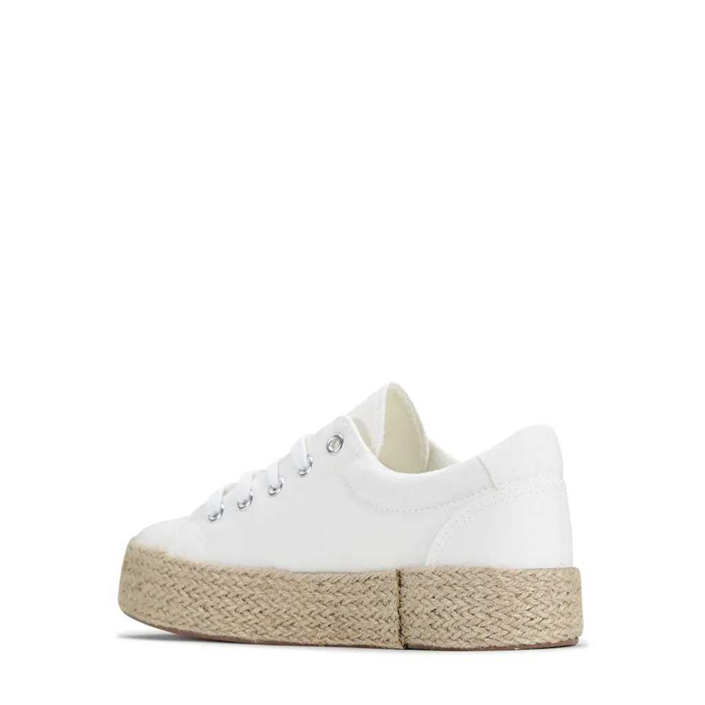 ULTRA CANVAS SNEAKER